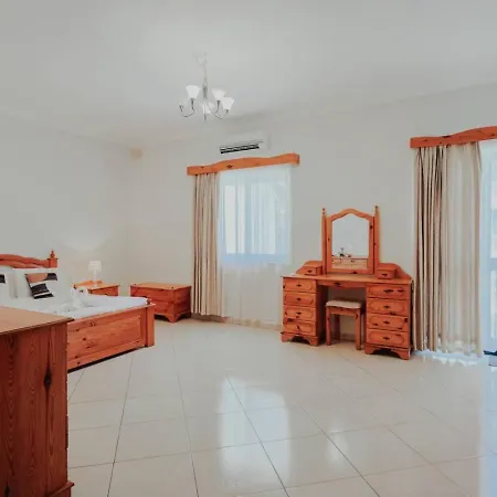The Quiet Cove - Minutes Away From St Thomas Bay Apartamento *